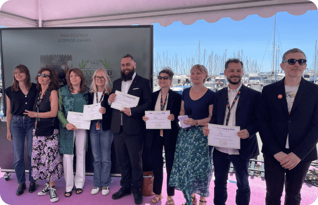 Photo de l'équipe Ecoprod pendant le festival de cannes